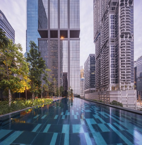 Outdoor Infinity Pool