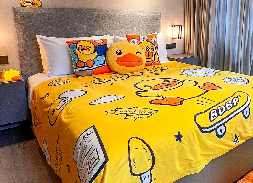 A B. duck-themed king-size bed at Dao by Dorsett AMTD Singapore Hotel.