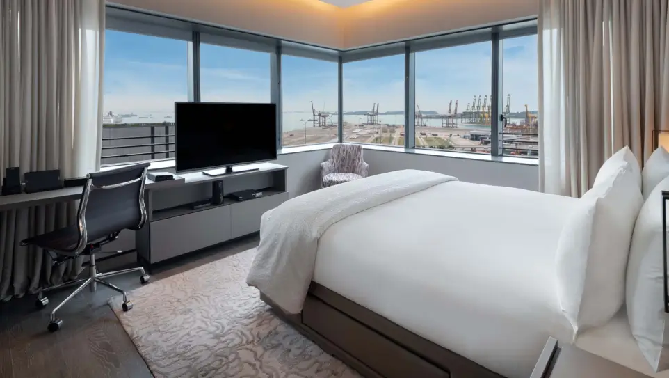 Room overlooking the harbour at Dao by Dorsett AMTD Singapore.