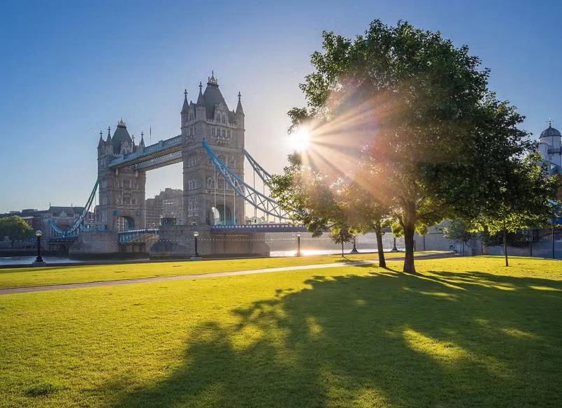 A sunny day with a view of the Tower Bridge in London. A sunny day with a view of the Tower Bridge in London.